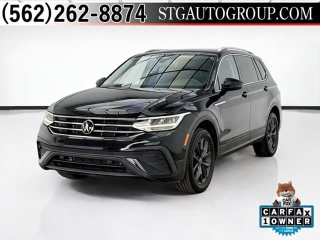 2022 Volkswagen Tiguan SE — photo 1 of 22