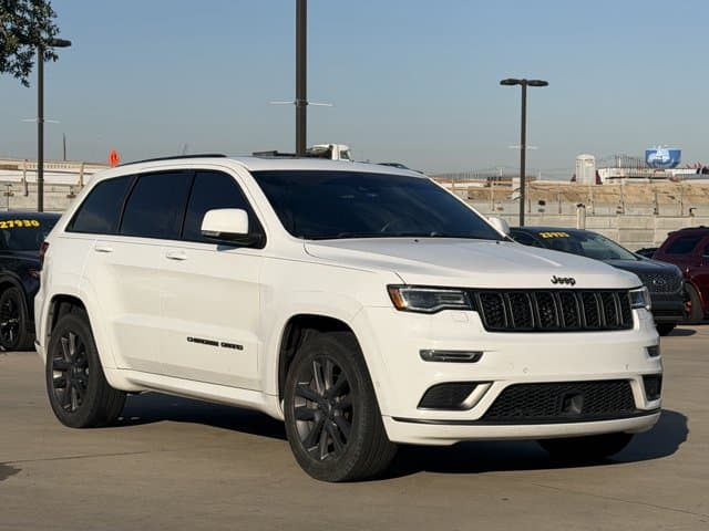 2018 Jeep Grand Cherokee Base — photo 1 of 13