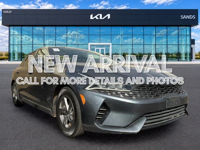 2022 Kia K5 LXS — photo 1 of 12