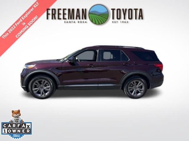 2022 Ford Explorer XLT — photo 1 of 12