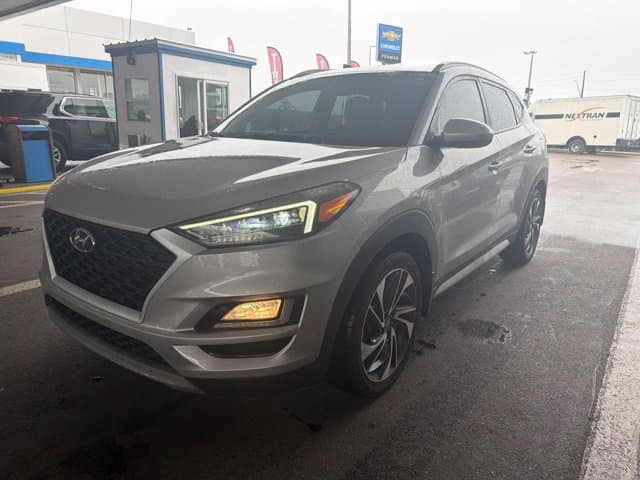 2020 Hyundai Tucson Sport — photo 1 of 15