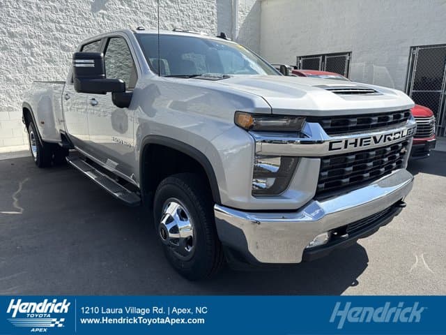 2022 Chevrolet Silverado 3500HD LT — photo 1 of 9