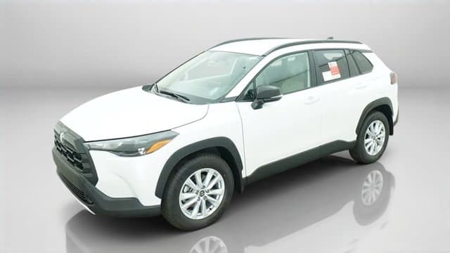 2026 Toyota Corolla Cross LE — photo 1 of 46