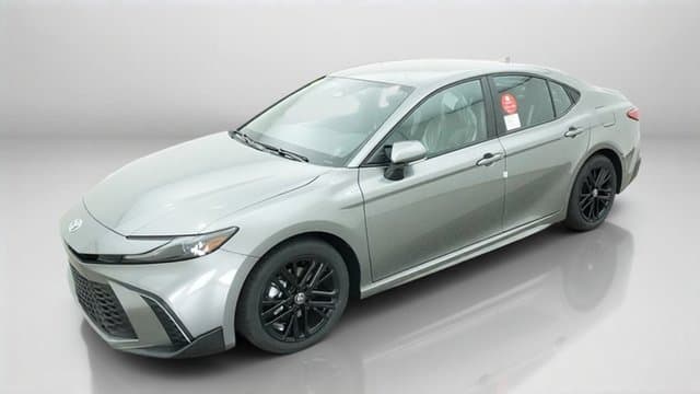 2027 Toyota Camry SE — photo 1 of 46
