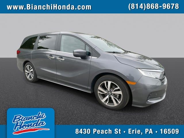 2024 Honda Odyssey Touring — photo 1 of 9