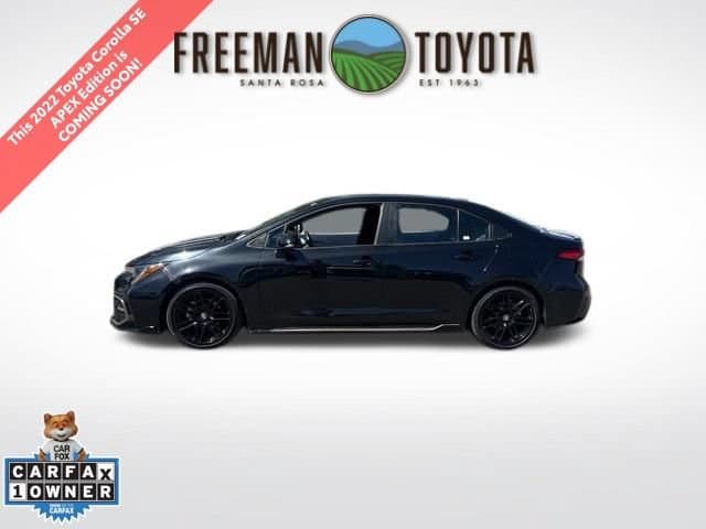 2022 Toyota Corolla SE — photo 1 of 9