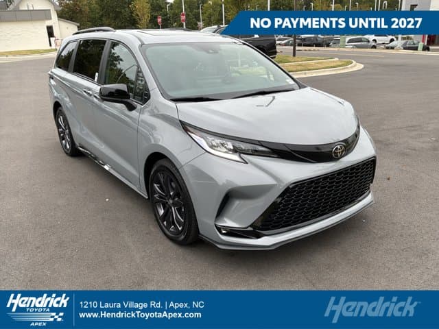 2026 Toyota Sienna XSE — photo 1 of 36