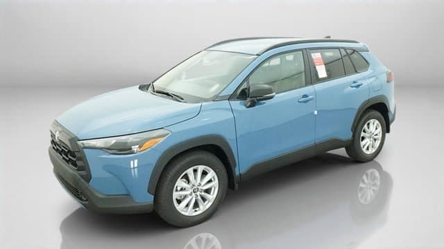 2026 Toyota Corolla Cross LE — photo 1 of 46