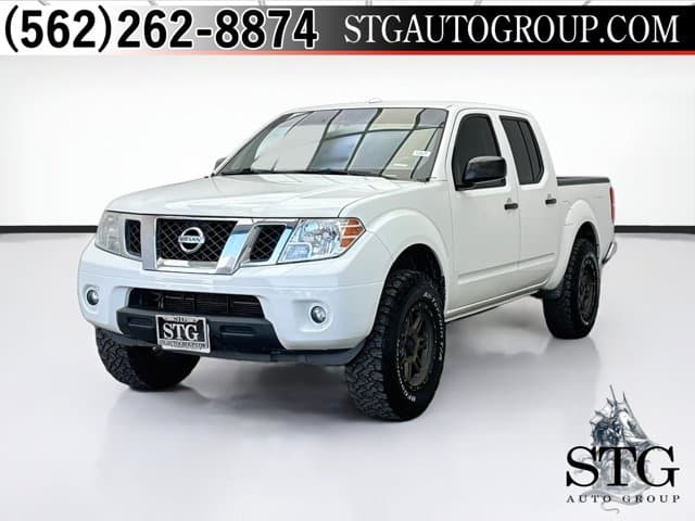 2017 Nissan Frontier SV — photo 1 of 19