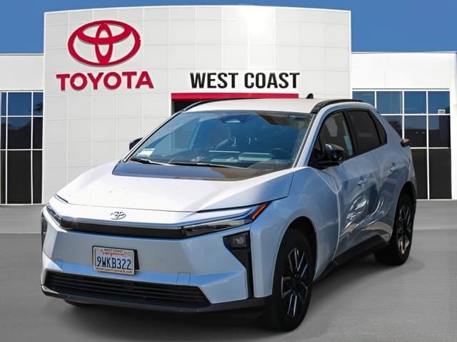 2026 Toyota bZ XLE Plus — photo 1 of 15