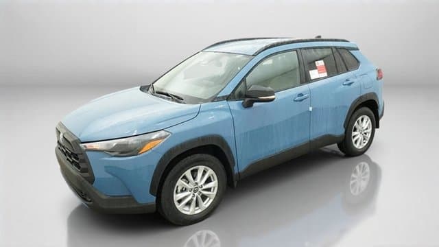 2026 Toyota Corolla Cross LE — photo 1 of 46