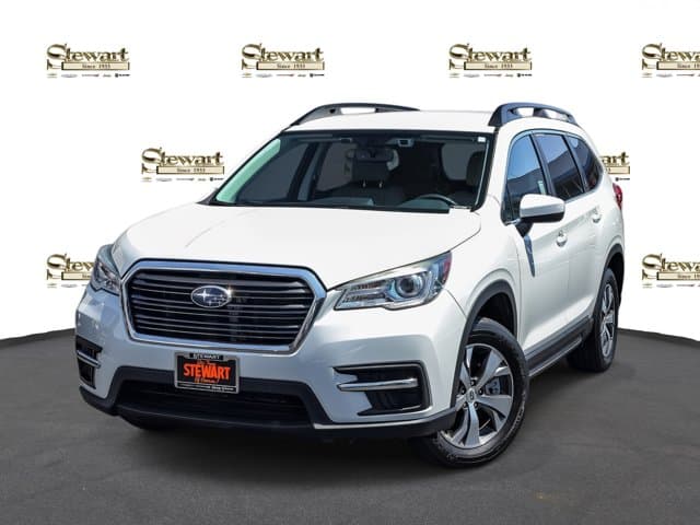 2022 Subaru Ascent Premium — photo 1 of 93