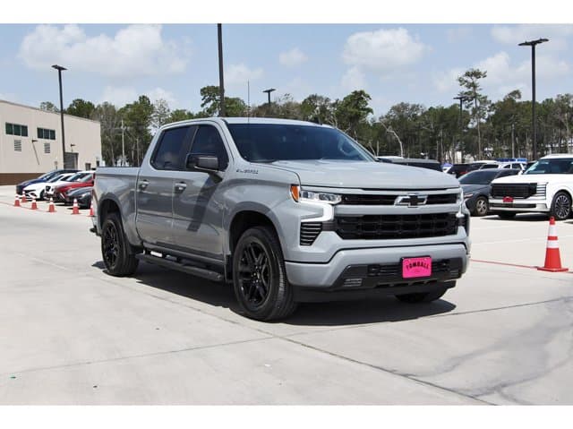 2024 Chevrolet Silverado 1500 RST — photo 1 of 28