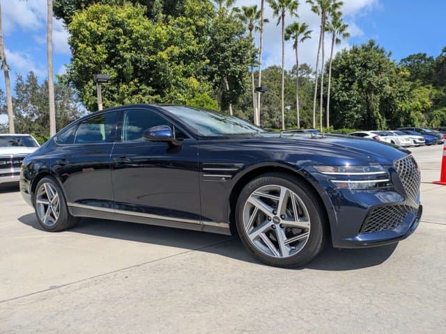 2024 Genesis G80 2.5T — photo 1 of 34