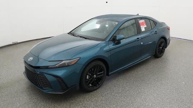 2026 Toyota Camry SE — photo 1 of 52