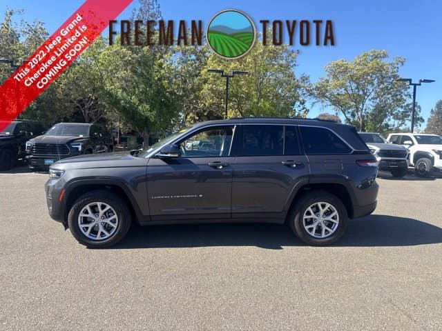 2022 Jeep Grand Cherokee Limited — photo 1 of 9