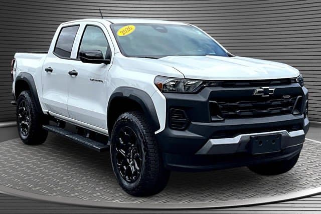 2026 Chevrolet Colorado 4WD Trail Boss — photo 1 of 25