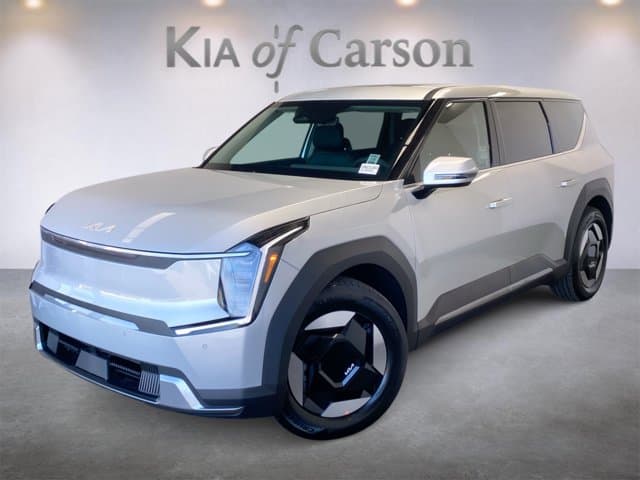 2026 Kia EV9 Light Long Range — photo 1 of 36