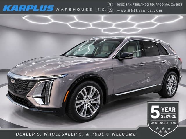 2024 Cadillac LYRIQ Base — photo 1 of 4