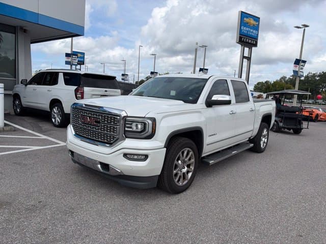 2018 GMC Sierra 1500 Denali — photo 1 of 16