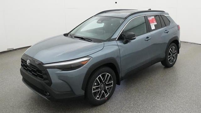 2026 Toyota Corolla Cross XLE — photo 1 of 52