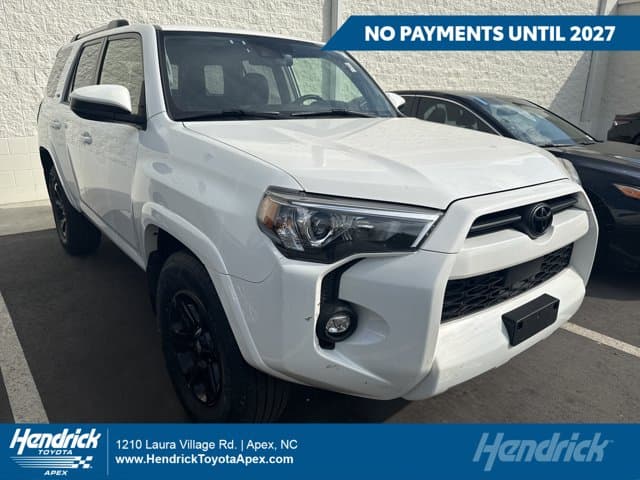 2023 Toyota 4Runner SR5 — photo 1 of 9