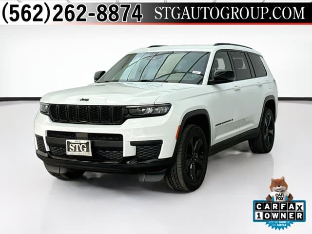 2023 Jeep Grand Cherokee L Altitude — photo 1 of 22