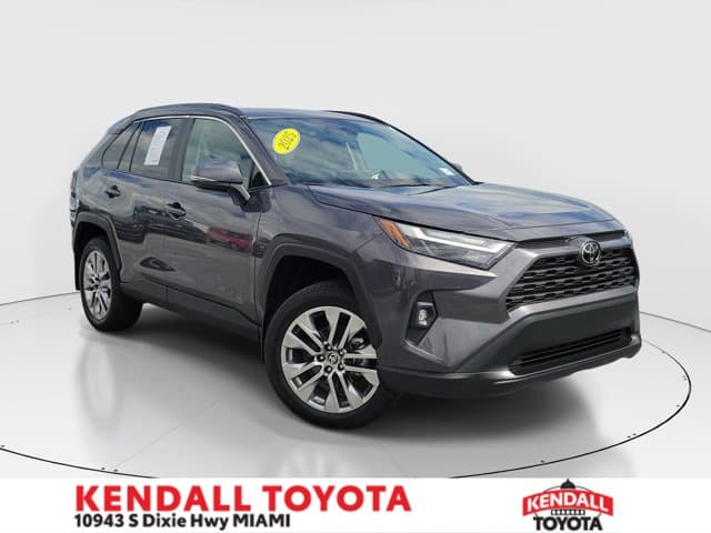 2025 Toyota RAV4 XLE Premium — photo 1 of 33