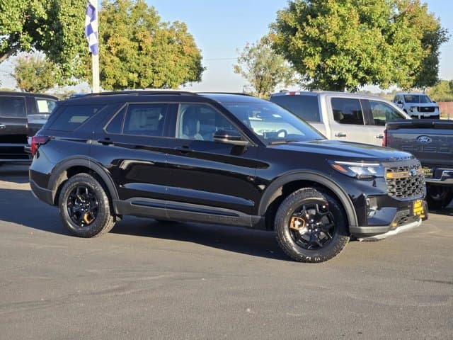 2026 Ford Explorer Tremor — photo 1 of 15