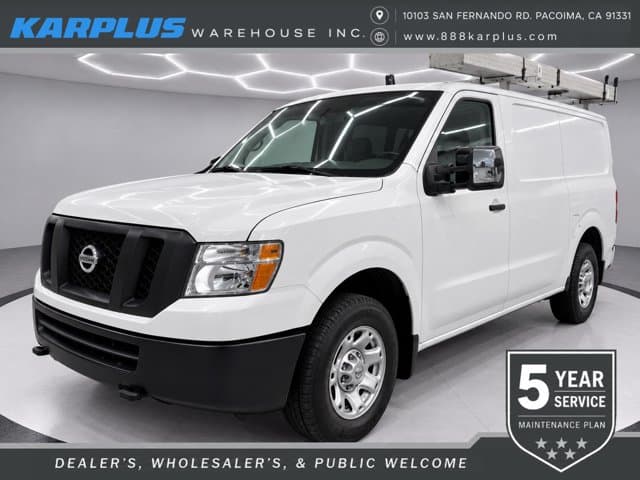 2018 Nissan NV Cargo Base — photo 1 of 26