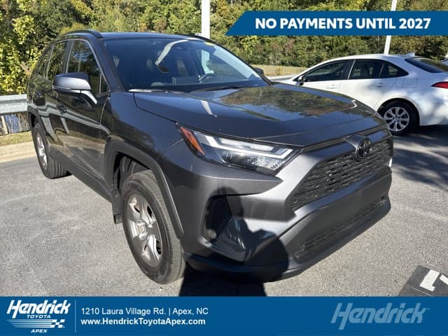 2025 Toyota RAV4 XLE — photo 1 of 10