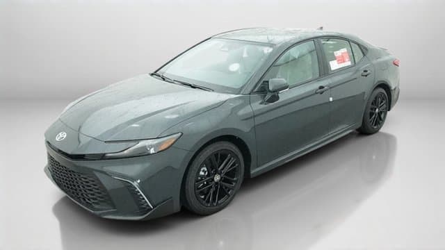 2026 Toyota Camry SE — photo 1 of 46