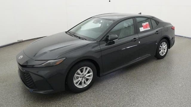 2026 Toyota Camry LE — photo 1 of 52