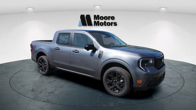 2026 Ford Maverick LARIAT — photo 1 of 31