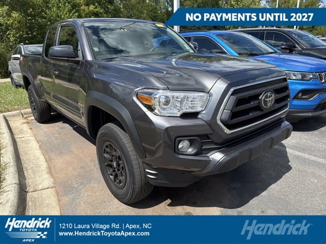 2023 Toyota Tacoma 4WD SR5 — photo 1 of 8