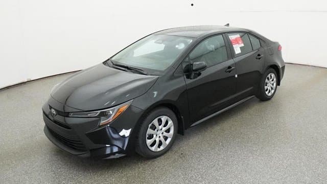 2026 Toyota Corolla LE — photo 1 of 52