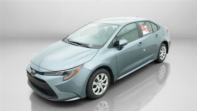 2027 Toyota Corolla LE — photo 1 of 24