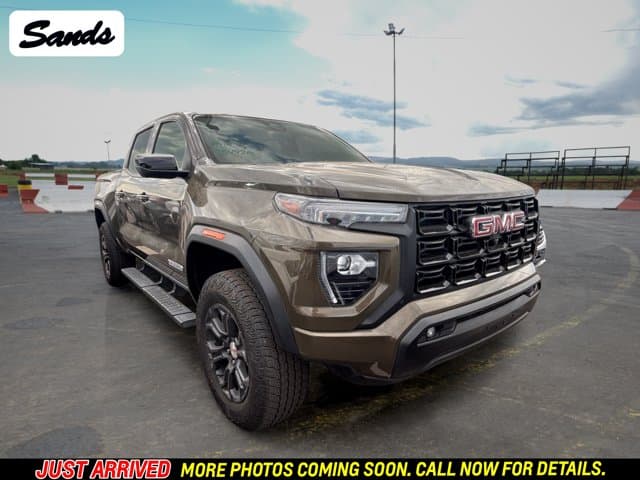 2024 GMC Canyon 4WD Elevation — photo 1 of 11