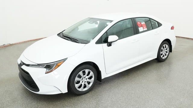 2027 Toyota Corolla LE — photo 1 of 32