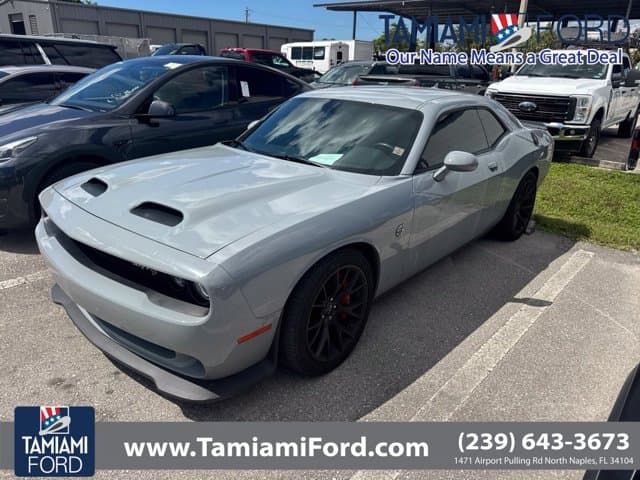 2021 Dodge Challenger SRT Hellcat — photo 1 of 7