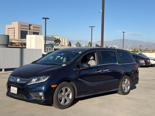 2020 Honda Odyssey EX-L — photo 1 of 4