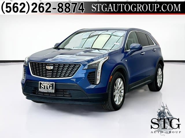 2022 Cadillac XT4 FWD Luxury — photo 1 of 20
