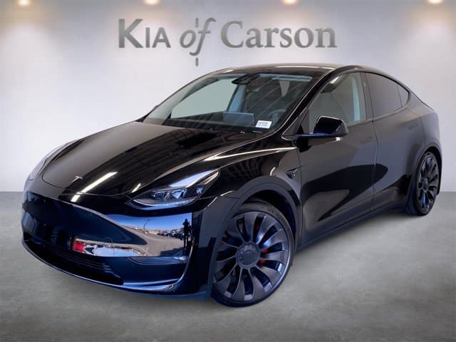 2024 Tesla Model Y Performance — photo 1 of 35