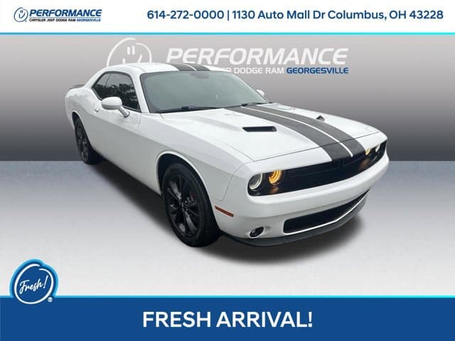 2021 Dodge Challenger SXT — photo 1 of 26