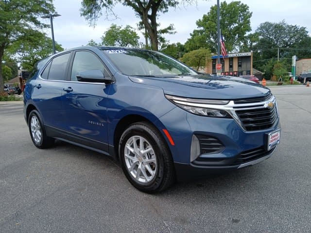 2024 Chevrolet Equinox LT — photo 1 of 29