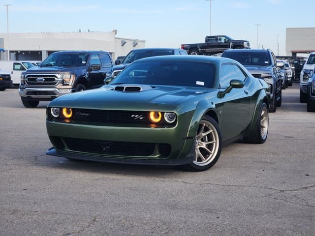 2023 Dodge Challenger R/T Scat Pack Widebody — photo 1 of 32