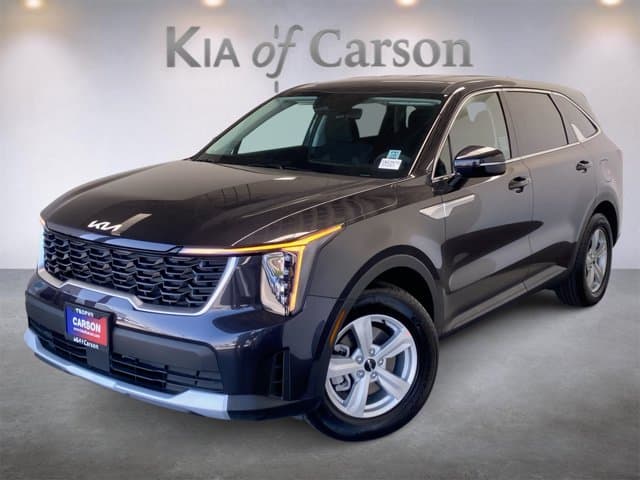 2026 Kia Sorento LX — photo 1 of 34