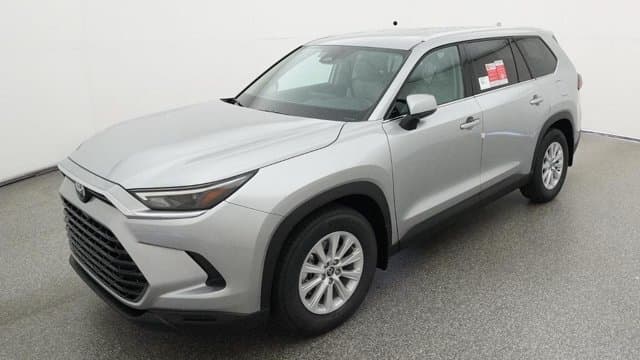 2026 Toyota Grand Highlander XLE — photo 1 of 52