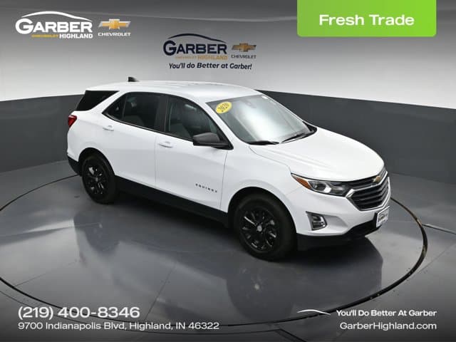 2020 Chevrolet Equinox LS — photo 1 of 50