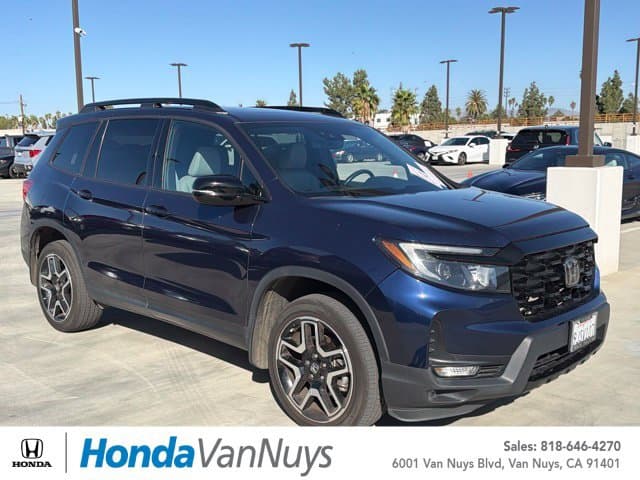 2023 Honda Passport Elite — photo 1 of 10